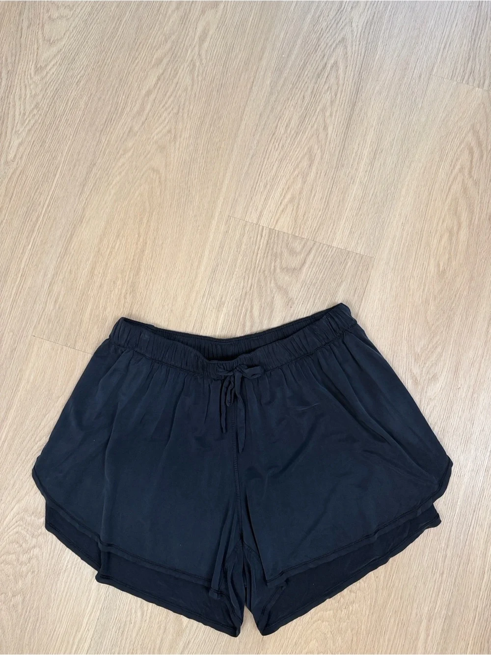 Lululemon Flow In Elegance Short 4.5